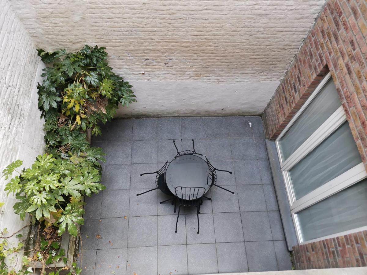 Hotel De Flandre Gent Bagian luar foto