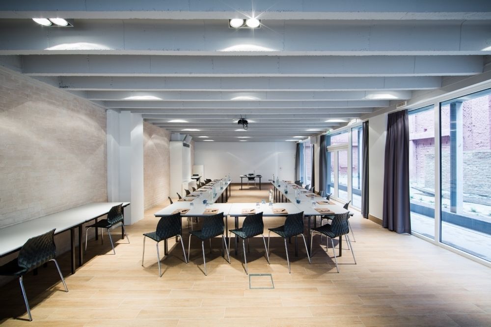 Hotel De Flandre Gent Bagian luar foto